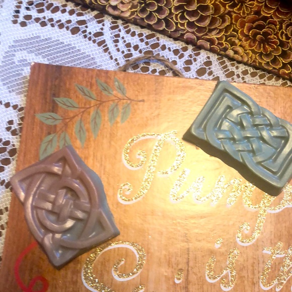 bundle and save ⚡️SOLD⚡️Handcrafted Pumpkin Spice Soaps two for $10 - Picture 3 of 4